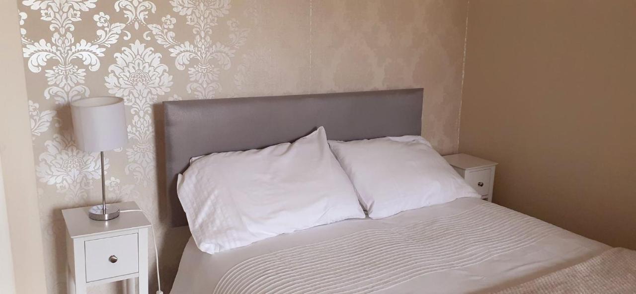 Queens Rooms 포스마독 외부 사진